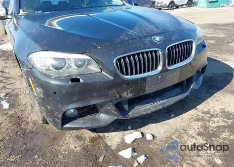 2012 BMW 528I xDrive из США, поврежденный, VIN WBAXH5C54CDW09176